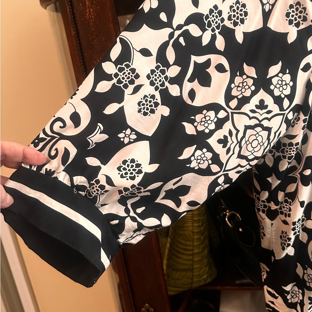Ruby Rd. Black and White Patterned Blouse - Picture 3 of 3